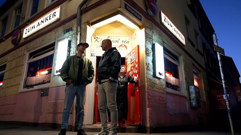 Alexandrer Kumptner (l.); Frank Rosin (r.) – Bild: ProsiebenSat1Puls4 Alexandrer Kumptner (l.); Frank Rosin (r.) – Bild: ProsiebenSat1Puls4