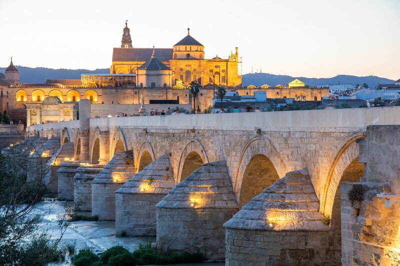 Die Römische Brücke in Cordoba – Bild: MONICA GUMM /​ ZDF