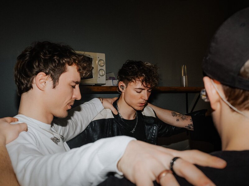 Heiko und Roman Lochmann vor dem Konzertauftritt – Bild: ZDF und Anton Roentz