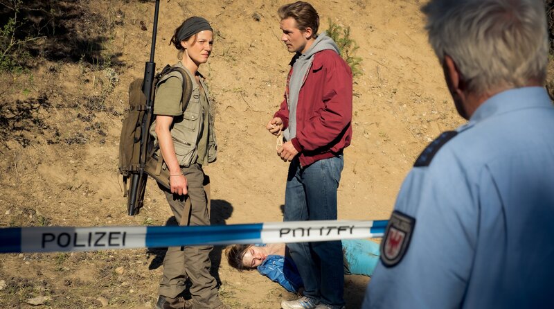 Wolfsjagd – Bild: ARD Degeto/​Conny Klein