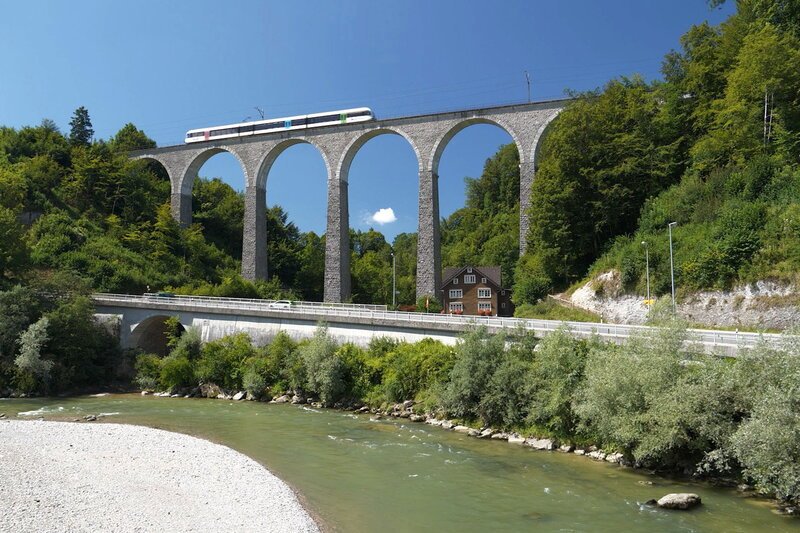 De Thur no; Vom Toggenburg in den Thurgau; Guggenlockbrücke bei Lütisburg – Bild: SRF1