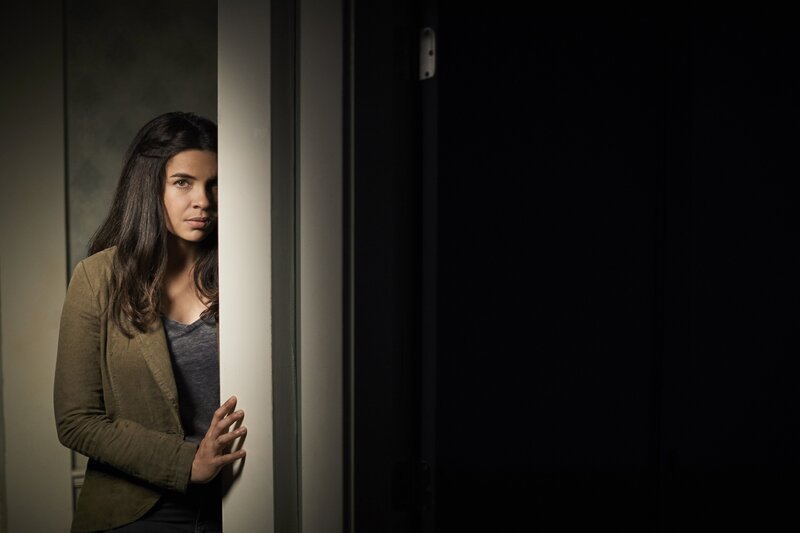 (2. Staffel) – Welche Rolle wird Mouse (Zuleikha Robinson) im Kampf gegen die aufkeimende Gefahr durch die Dämonen spielen? – Bild: Fox and its related entities