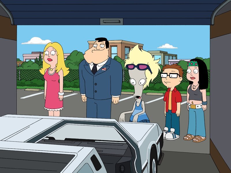 L-R: Francine, Stan, Roger, Steve, Hayley – Bild: AXN Spin