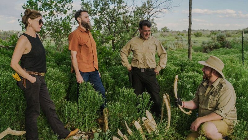 Tom Lewis (l.), Kandus Linde (r.) – Bild: THE HISTORY CHANNEL /​ Prometheus Entertainment