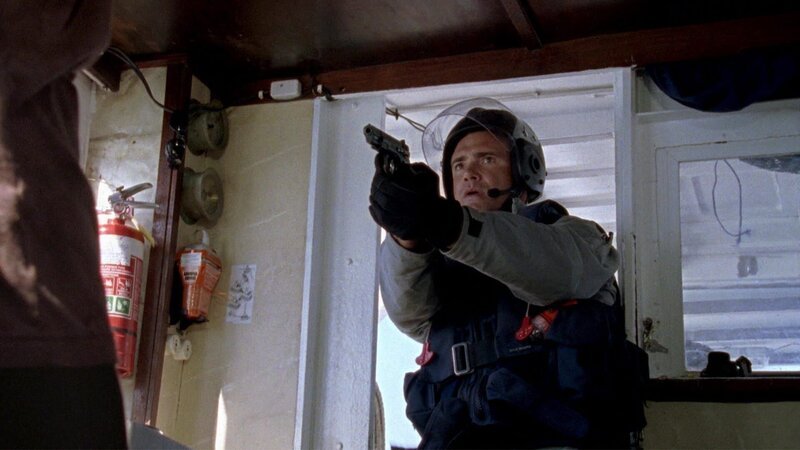 Jeremy Lindsay Taylor als Petty Officer Pete ‚Buffer‘ Tomaszewski. – Bild: AXN Black