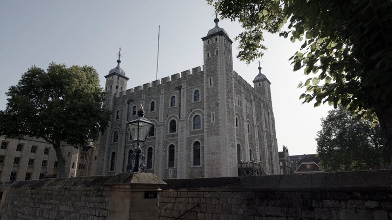 Der White Tower in London wurde noch von William the Conqueror in Auftrag gegeben. Seine kompakte Bauweise beeinflusste die englische Burgen-Architektur. – Bild: Joachim Seck /​ ZDF