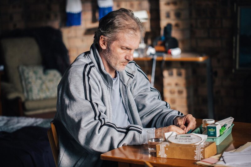 Bruce (Nicholas Cassim) – Bild: Jordan Kirk / FX Networks, LLC. Bruce (Nicholas Cassim) – Bild: Jordan Kirk / FX Networks, LLC.