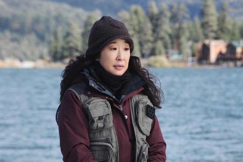 Obwohl Meredith dagegen ist, nimmt Derek Cristina (Sandra Oh) mit auf einen Angelausflug, weil er sich Sorgen um sie macht … – Bild: American Broadcasting Companies, Inc.