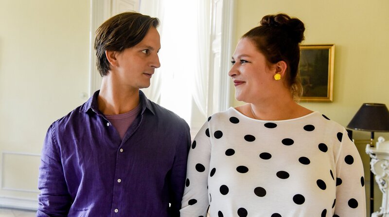 Sebastian Wendelin (Willi), Selina Graf (Conny Ulrich). – Bild: WDR/​ORF