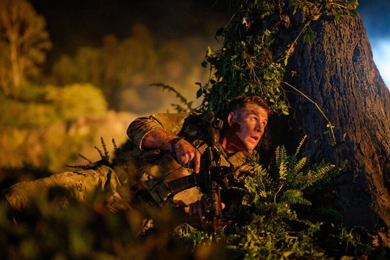 AF Sgt. JJ Kinney (Liam Hemsworth) – Bild: WILD BUNCH GERMANY