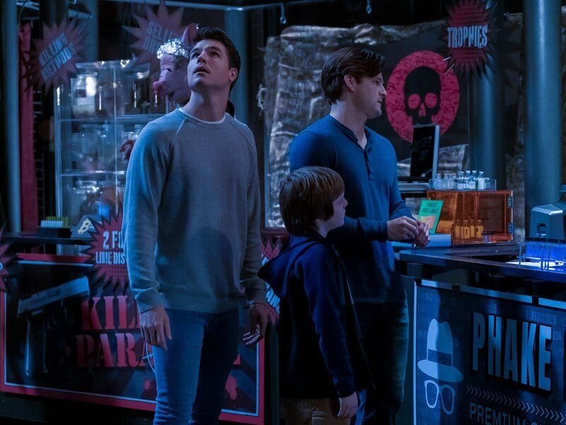 Robbie Amell als Nathan Brown (l.) – Bild: Amazon