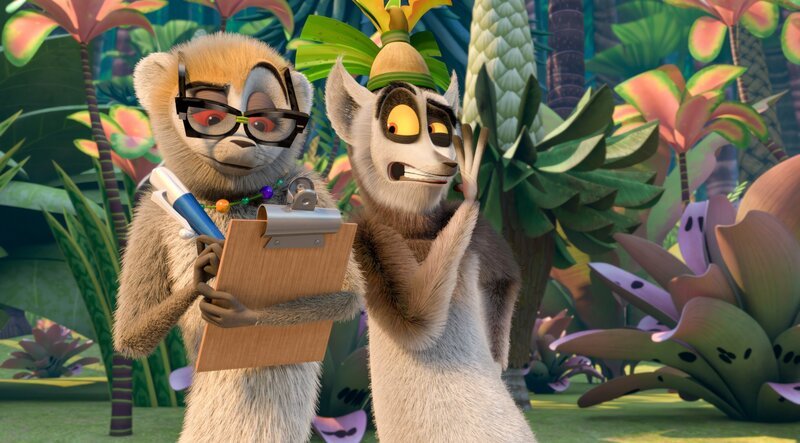 King Julien (r.) versucht, etwas über Eloises Plan herauszufinden. Doch die lässt sich nicht so leicht in die Karten schauen. – Bild: ORF/​Universal