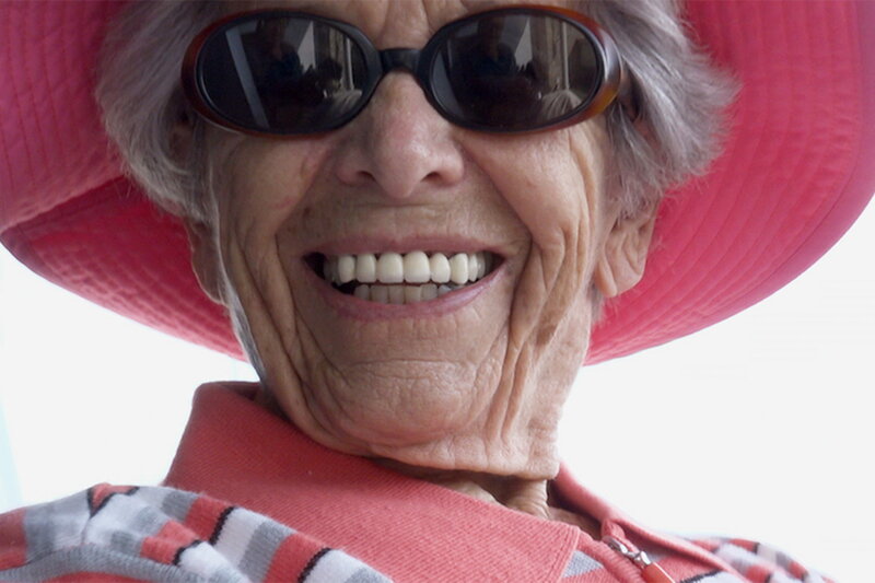 While the Green Grass Grows: Parts 1&6 – Bild: SRF1