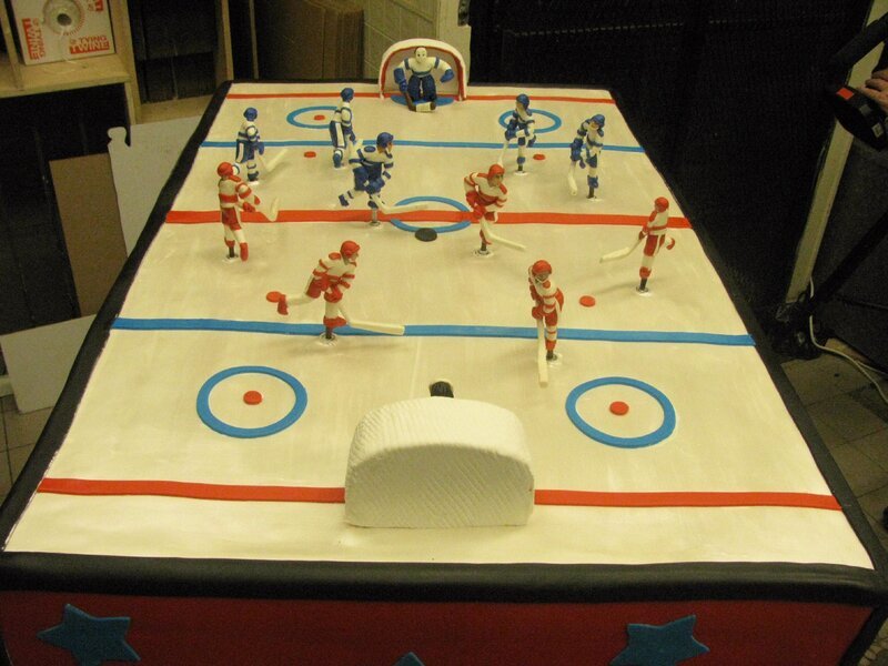 Hockey table cake – Bild: Discovery Networks