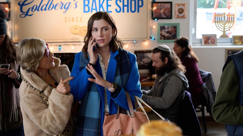 Round and Round – Bild: RTL /​ Hallmark Media – Photographer Craig Minielly