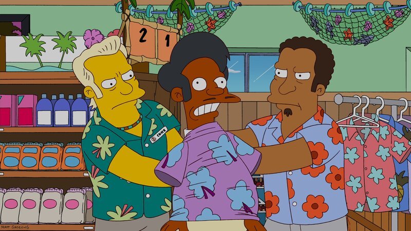 Ein neu eröffneter Bio-Supermarkt droht Apu (M.) und dem Kwik-E-Mart mit dem Bankrott. – Bild: ProSieben