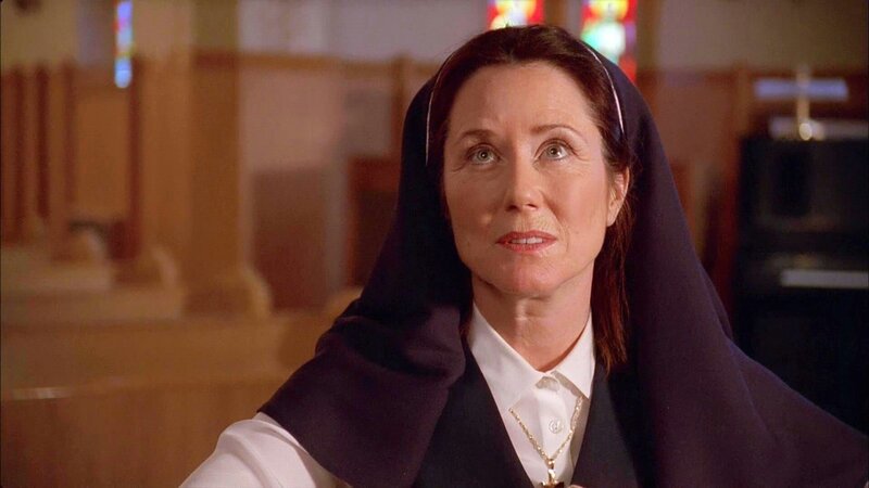 Theodore Clare (Mary McDonnell) – Bild: Bibel TV