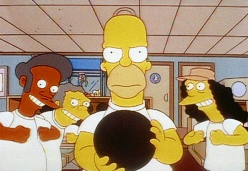 Homers Bowling-Mannschaft: Apu, Moe, Homer und Otto. – Bild: ProSieben Media AG