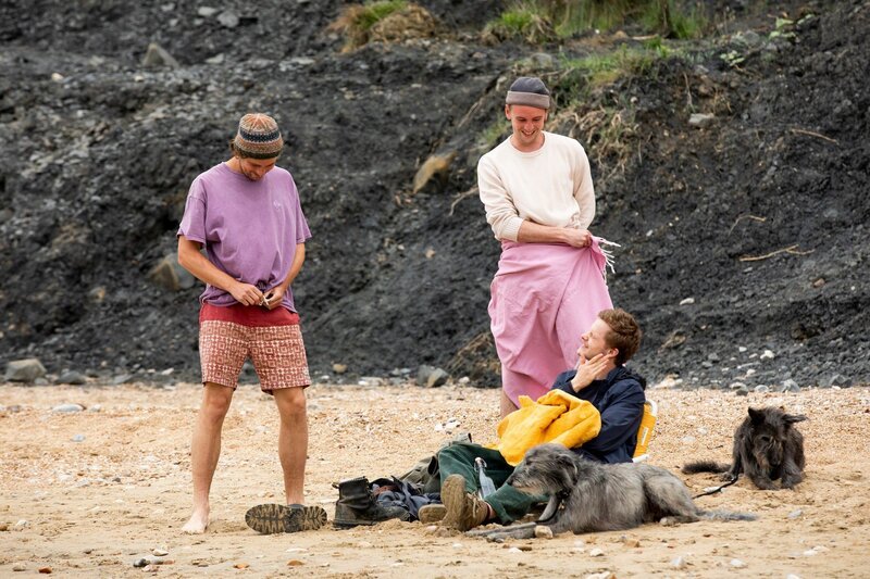 V.l.: Julius Roberts, Jocelyn Roberts, Lucian Roberts – Bild: RTL /​ Pacific Productions