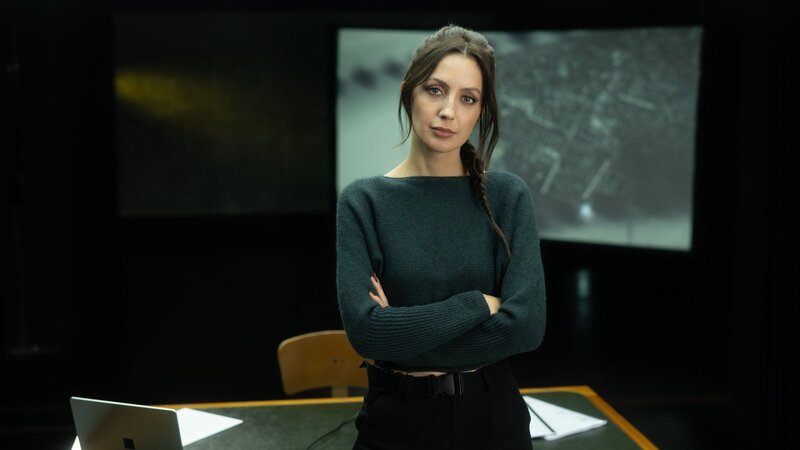 Podcasterin und Journalistin Paulina Krasa rekonstruiert in ‚Schuld und Sühne‘ den Fall Georgina. – Bild: ZDF und Tobias Schütze