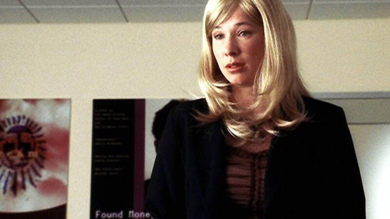 Ilana Yushka (Alla Kliouka Schaffer) hat mit ihrem Enthüllungsbuch über die Russenmafia viel Geld verdient. Doch dies ist fünf Jahre her. Jetzt braucht sie wieder Geld und entschließt sich dazu, einen weiteren Enthüllungsroman zu schreiben. – Bild: MG RTL D