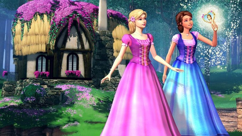 Eines Tages finden Delia und Alexa einen Zauberspiegel, der die schöne Prinzessin Melody gefangen hält. Die Freundinnen wollen sie befreien, doch dazu müssen sie das sagenumwobene Diamantschloss finden. – Bild: Entert. Rights