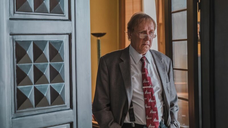 Arnold Rooste (Egon Nuter) – Bild: Fisher King