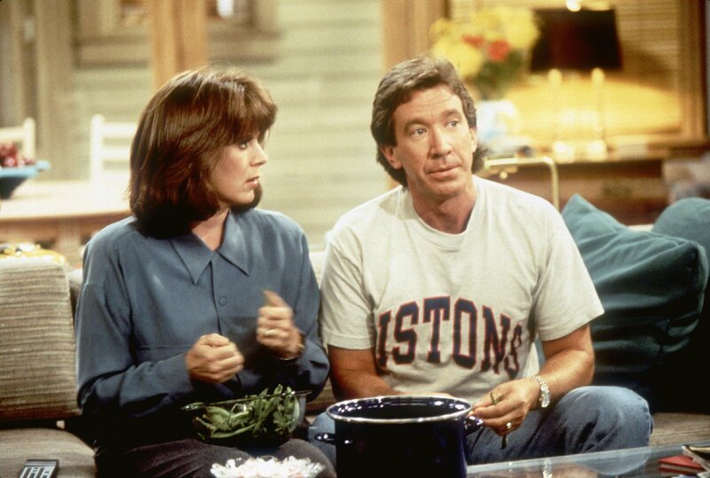 Tim (Timm Allen) hat einfach über Jills (Patricia Richardson) Kopf hinweg entschieden: „Bei den Jungs wird es einen Zimmerwechsel geben“. – Bild: MG RTL D