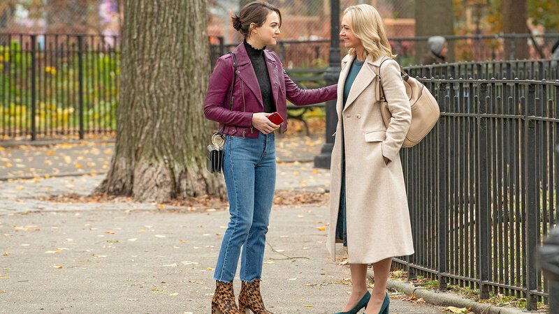 „Ready Player Two“ – Miles turns to his dad for help when he learns that his latest friend suggestion was adopted after being dropped off at Arthur’s church as a baby. Also, Pria (Parminder Nagra) comes clean about Henry Chase, the real identity of the hacker Falken, and his possible connection to the God Account. Pictured L to R: Violett Beane as Cara Bloom and Rachel Bay Jones as Susan. – Bild: David Giesbrecht/​CBS