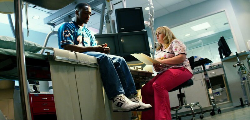 L-R: Adrian Doorbal (Anthony Mackie) und Robin Peck (Rebel Wilson) – Bild: Paramount Pictures