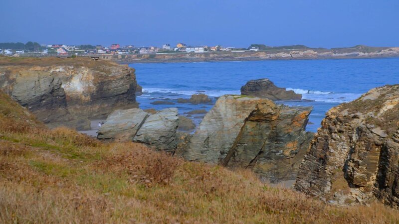 Die Gezeiten an der Atlantikküste Spaniens sind massiv. Bei Flut steigt das Wasser schnell auf fünf Meter. – Bild: Quintus Media GmbH/​ WeltN24 GmbH