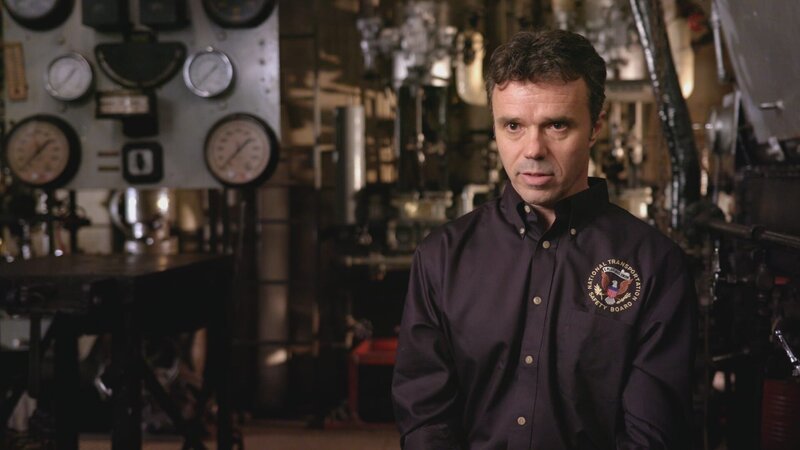 Ep2.  Eric Stolzenberg, National Transportation Safety Board talks about the vital retrieval of the VDR (Video Data Recorder) that reveals data of what happened to sink El Faro. – Bild: MSP