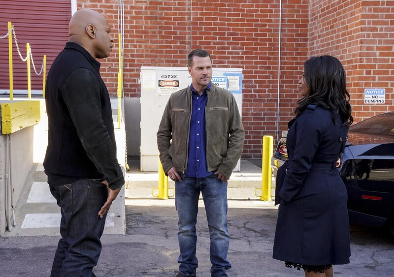 L-R: Sam Hanna (LL Cool J, l.), G. Callen (Chris O’Donnell, M.) und Assistant Director Shay Mosley (Nia Long, r.) sind den Tätern auf der Spur. Denken sie jedenfalls … – Bild: CBS Broadcasting, Inc. /​ Bill Inoshita