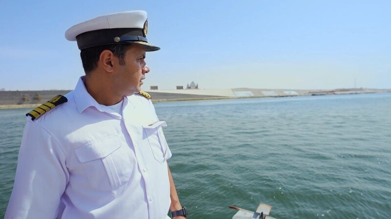 Auf den Lotsen im Suezkanal lastet eine große Verantwortung. – Bild: ZDF und CAPA Presse