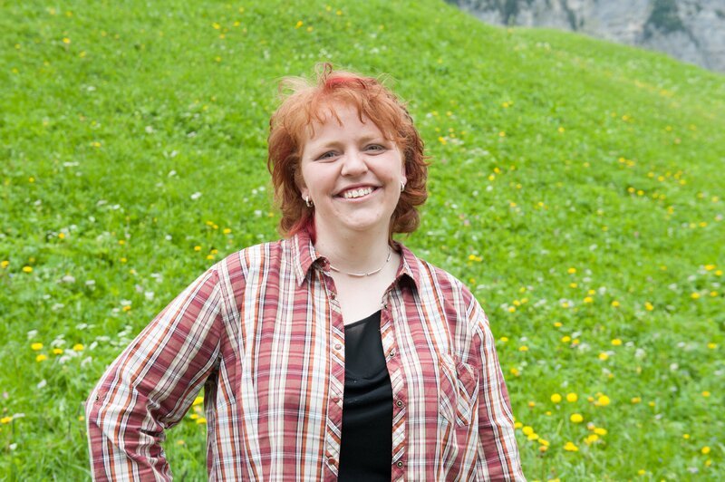 Corinne – Bild: 3 + Corinne – Bild: 3 +