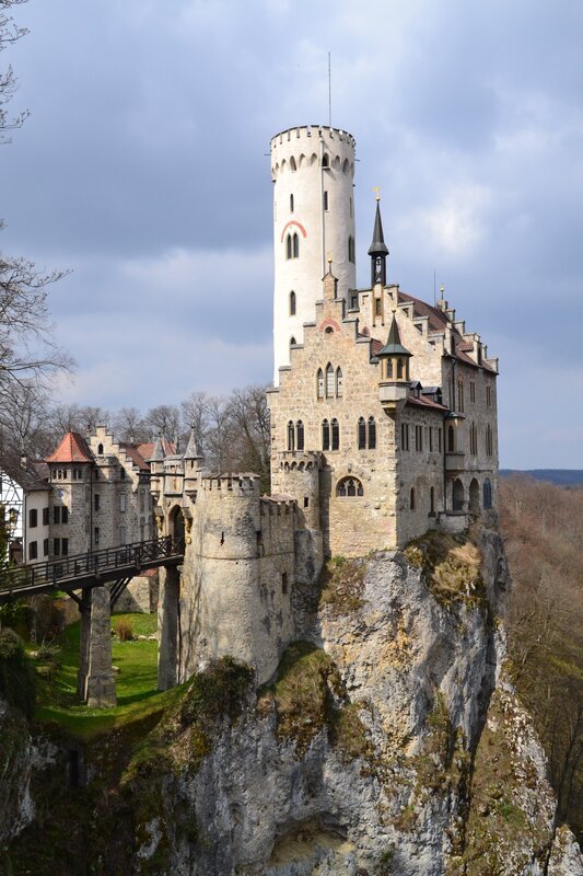 Lichtenstein castle. – Bild: ZDFneo