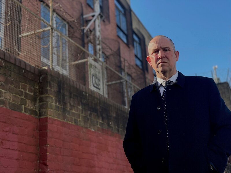 Simon Harding – Bild: Crime + Investigation /​ Spun Gold TV production