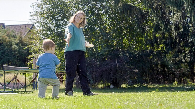 Patricia Radda hat einen starken Kinderwunsch allerdings keinen Partner. Der Weg zum Wunschkind erfolgt über Umwege. – Bild: ORF/​BFILM