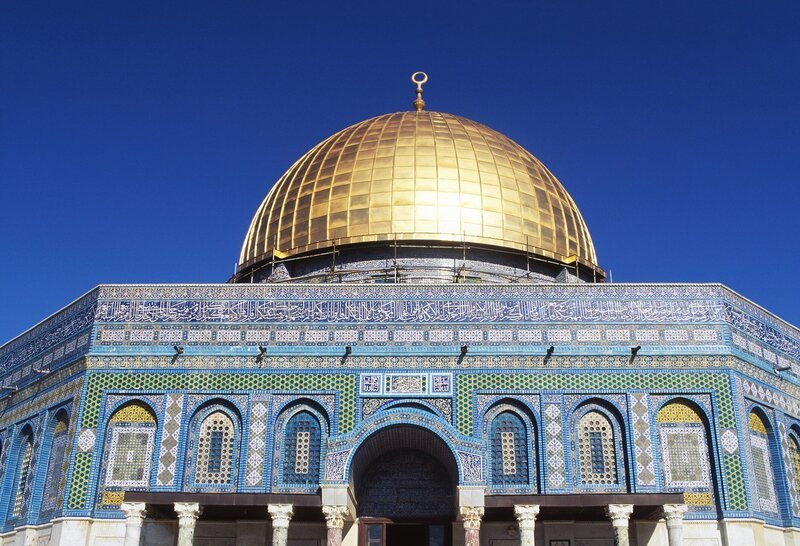 Der Felsendom in Jerusalem thront als islamischer Schrein auf dem Tempelberg, auf dem einst der salomonische Tempel stand. Er ist der letzte bekannte Ort der Bundeslade. – Bild: HISTORY