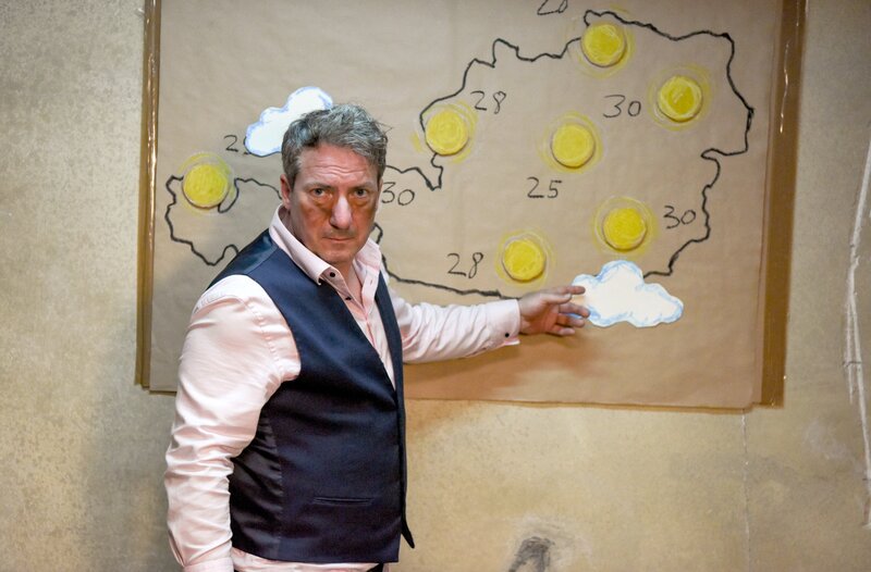 Otto (Robert Palfrader) – Bild: WDR/​ORF/​Hubert Mican