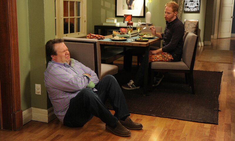 L-R: Cameron Tucker (Eric Stonestreet), Mitchell Pritchett (Jesse Tyler Ferguson) – Bild: Mitchell Haddad