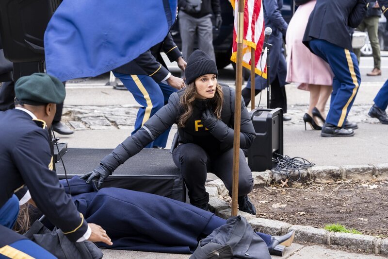 FBI SA Maggie Bell (Missy Peregrym) – Bild: 2024 CBS Broadcasting, Inc. All Rights Reserved. /​ Bennett Raglin Lizenzbild frei