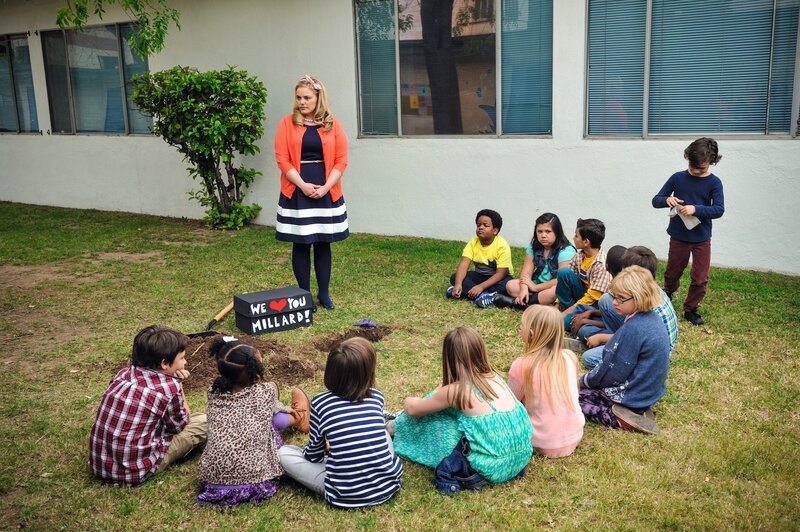 Kate Lambert as Caroline Watson. – Bild: Viacom