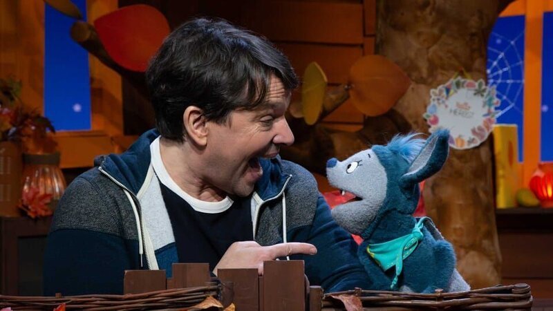 Fidi und Juri spielen Verstecken. Ob Juri Fidi findet? – Bild: KiKA