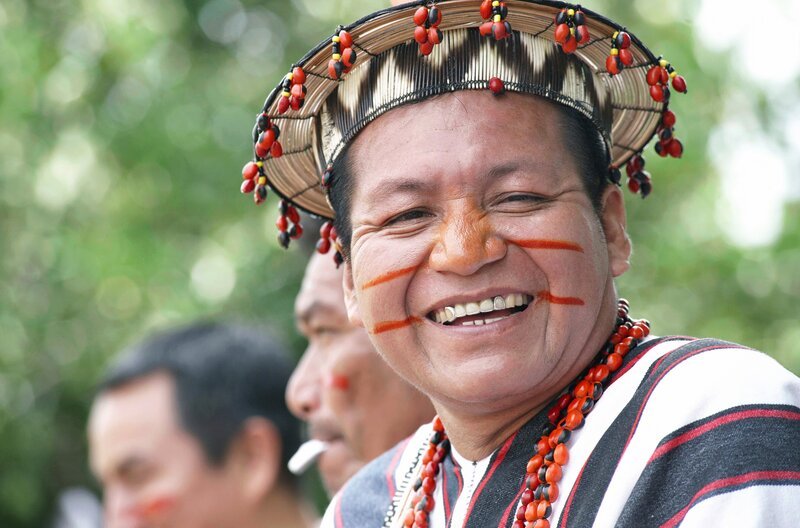 Mitglieder der Volksgruppe der Asháninka – Bild: MedienKontor/​Dietrich von Richthofen