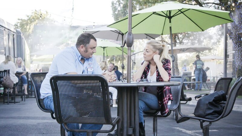 Elaine has to ask Russell for more cash (Elaine Culotti, Russell Stone) – Bild: DMAX