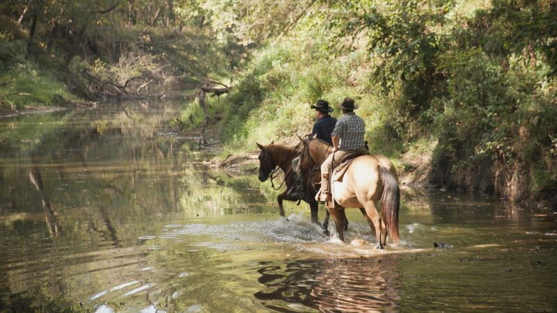 Josh Gates und Joe Langley – Bild: Warner Bros. Discovery
