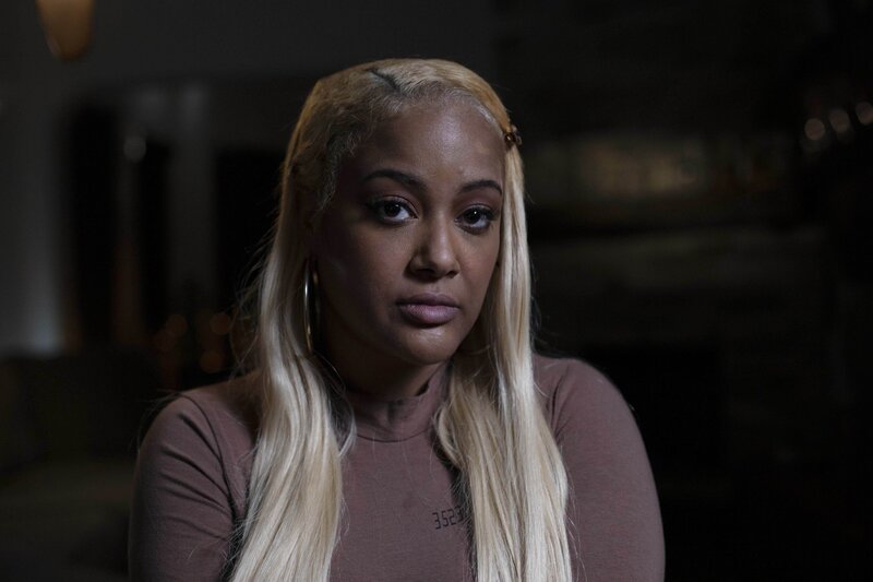 Tequila Suters Freundin Ashley Searight – Bild: RTL /​ Arrow International Media/​ Saloon Media