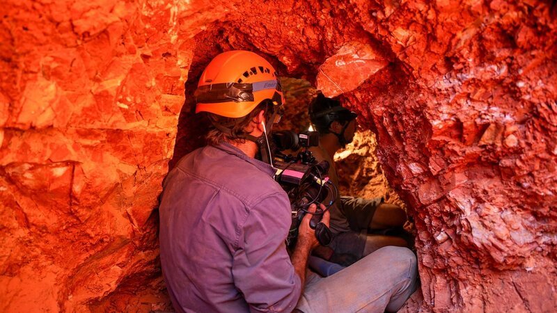 Outback Crystal Hunters S 2 – Bild: Prospero Productions /​ On The Beat 01