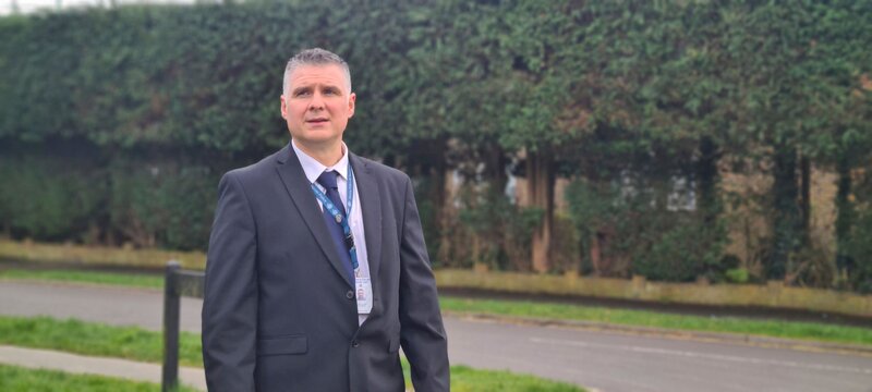 Chris Freitag. DCI Surrey und Sussex Major Crime Team – Bild: Crime + Investigation /​ Spun Gold TV production